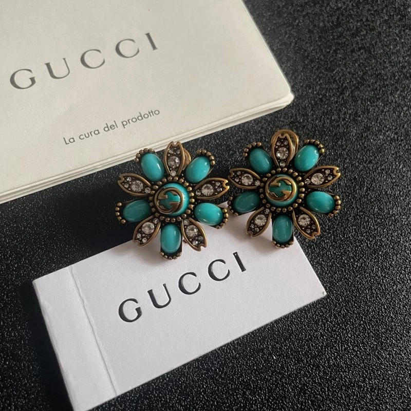 Chanel Earrings Snug 228793