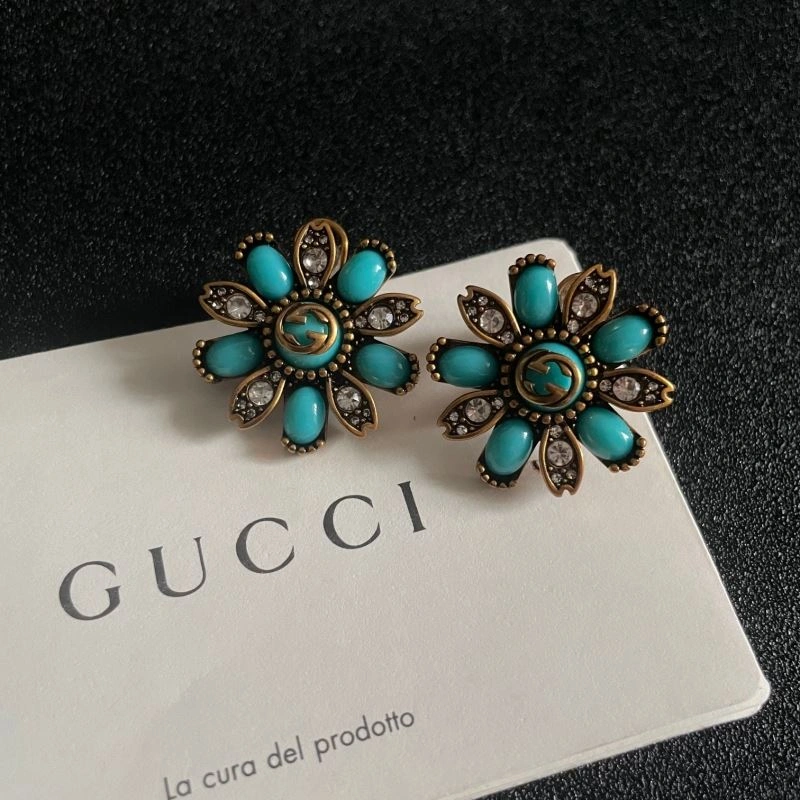Chanel Earrings Snug 228793