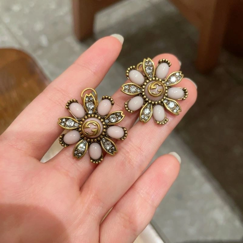 Chanel Earrings Bright 228772