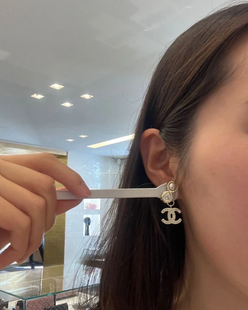 MultiPurpose Chanel Earrings 228834