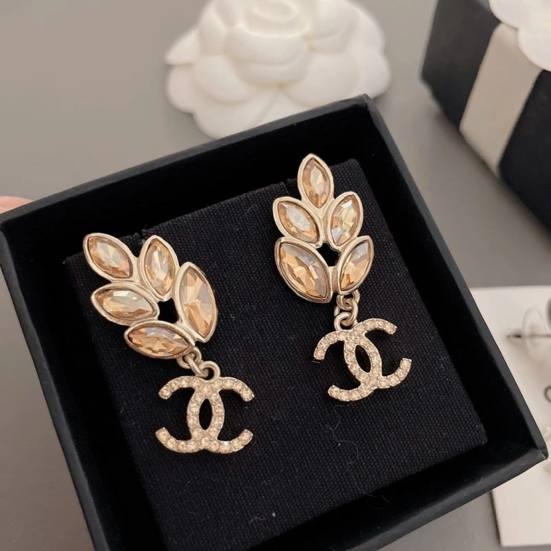 Chanel Earrings Reliable 228791