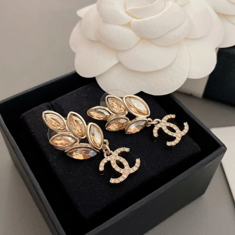 Chanel Earrings Reliable 228791
