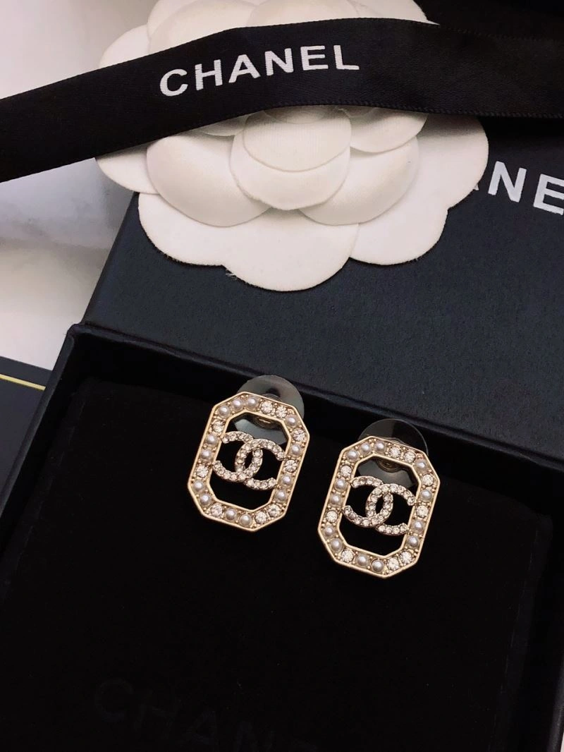 Chanel Earrings Colorful 228760