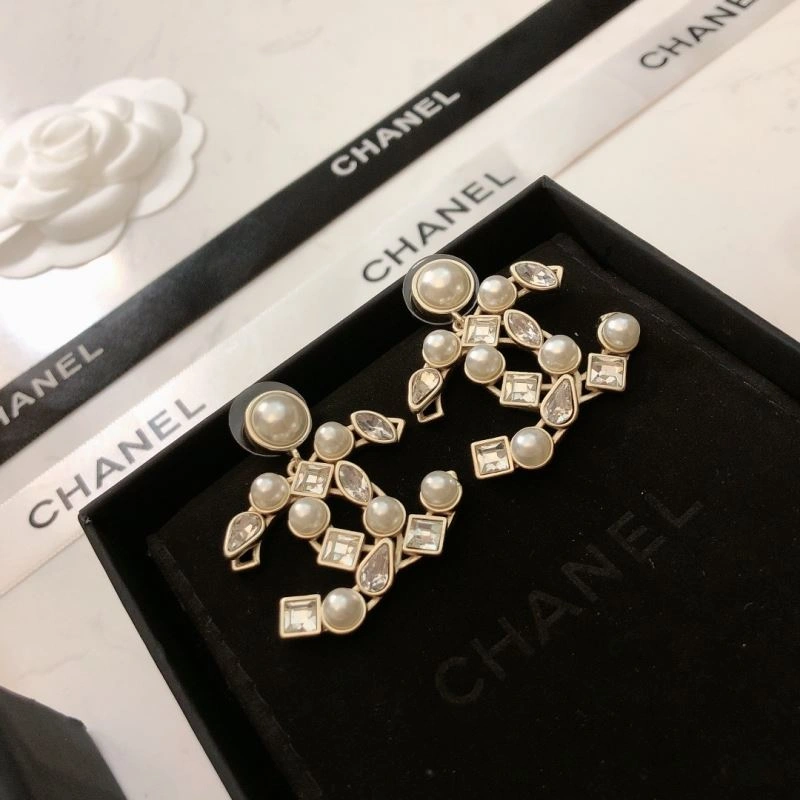 Flexible Chanel Earrings 228754