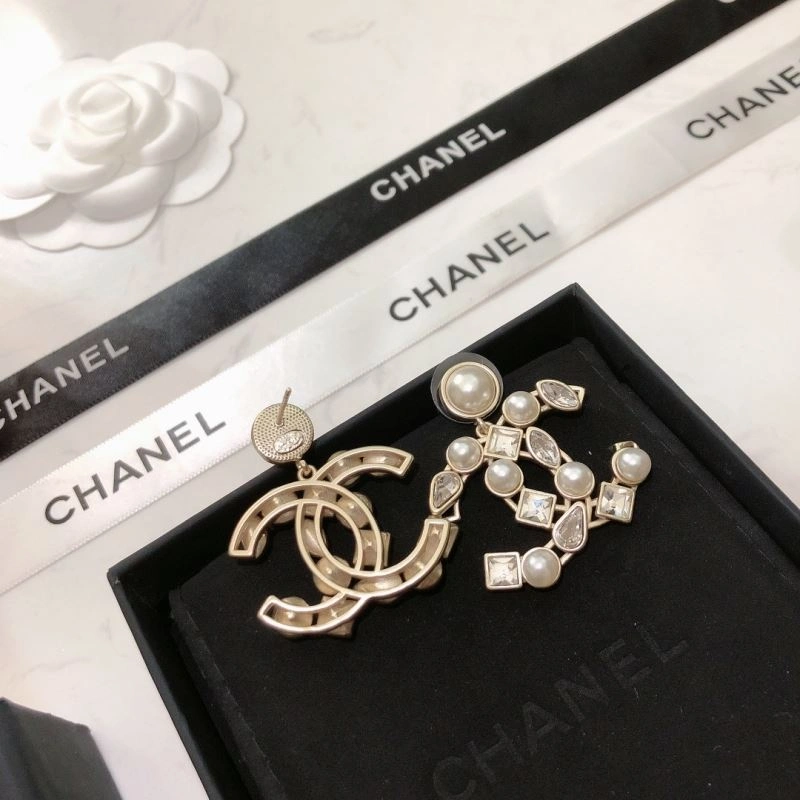 Flexible Chanel Earrings 228754