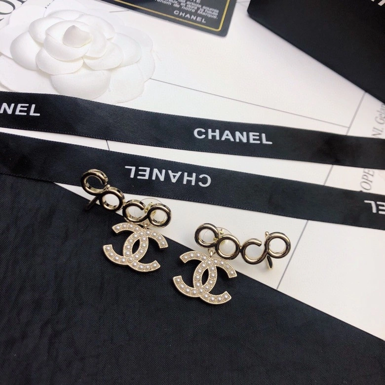 Chanel Earrings Breathable 228753