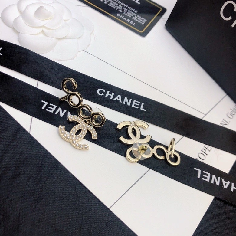Chanel Earrings Breathable 228753