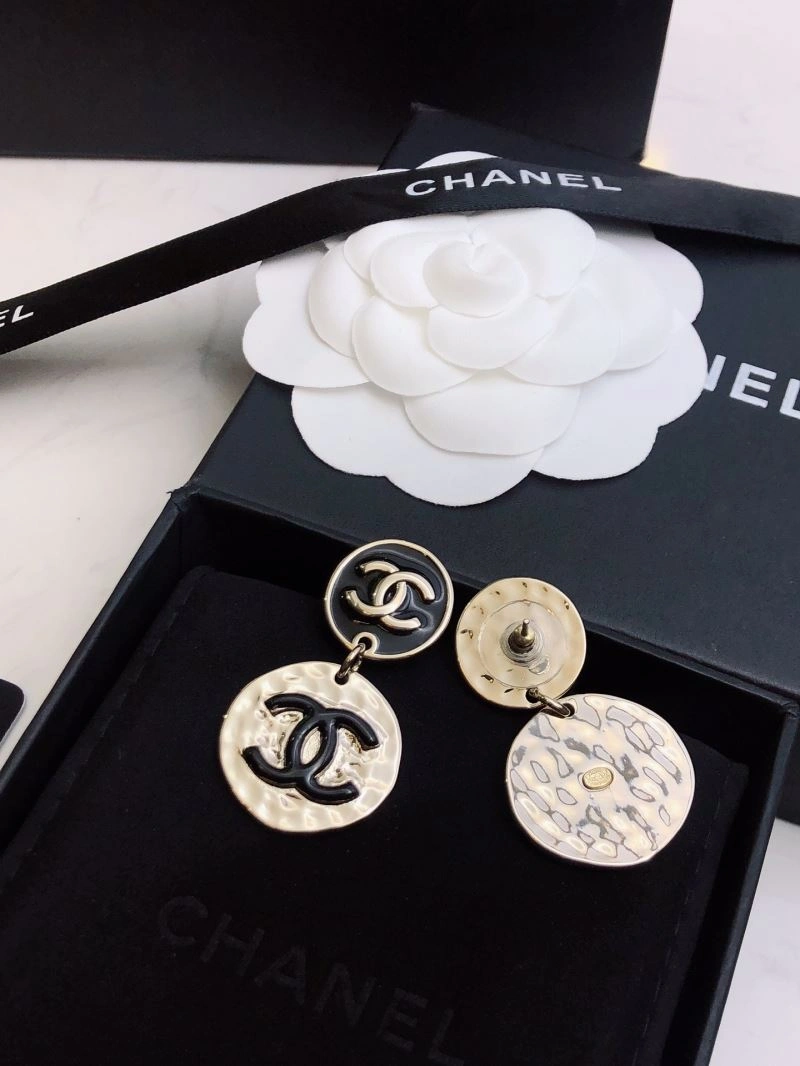 Chanel Earrings Breathable 228761