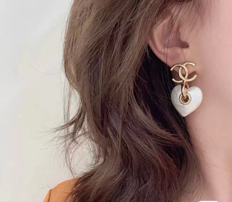 Chanel Earrings Resilient 228811
