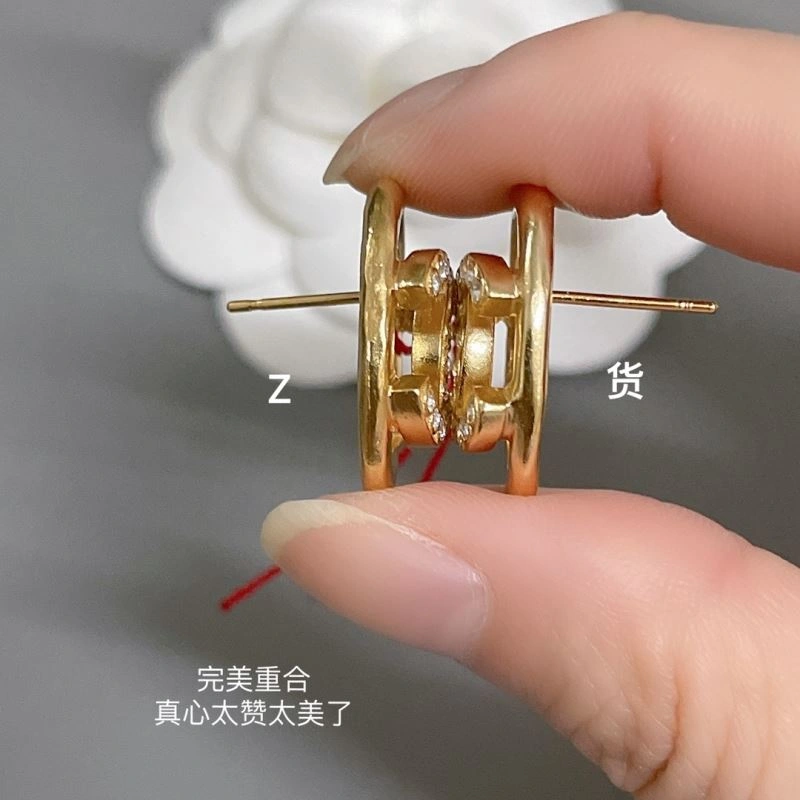 Chanel Earrings Breathable 228813