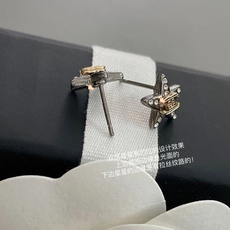 Chanel Earrings Lightweight 228752