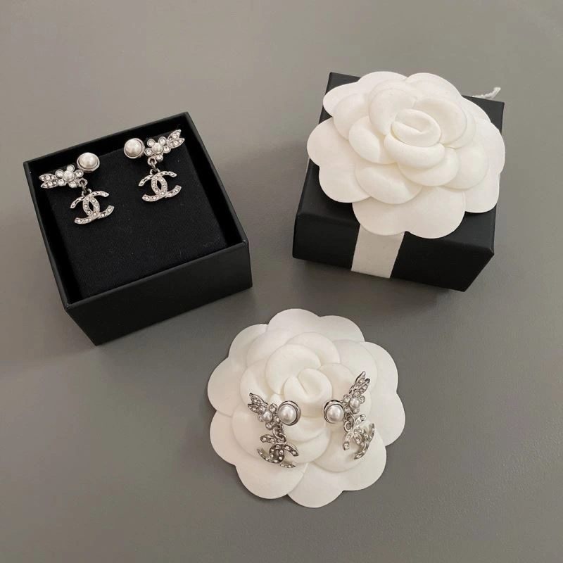 Chanel Earrings Unique 228751