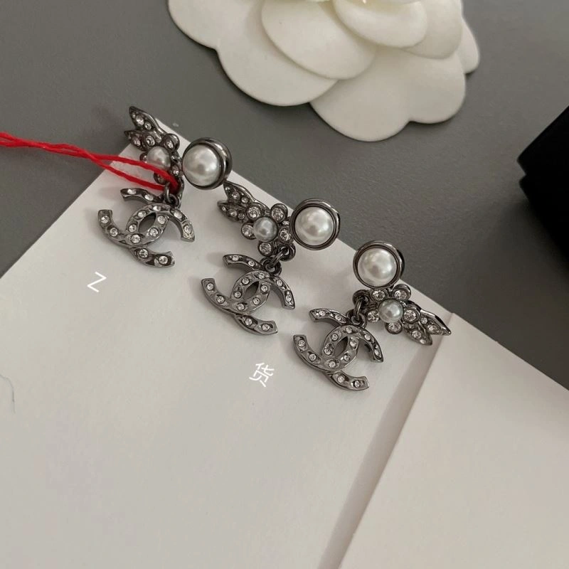Chanel Earrings Unique 228751