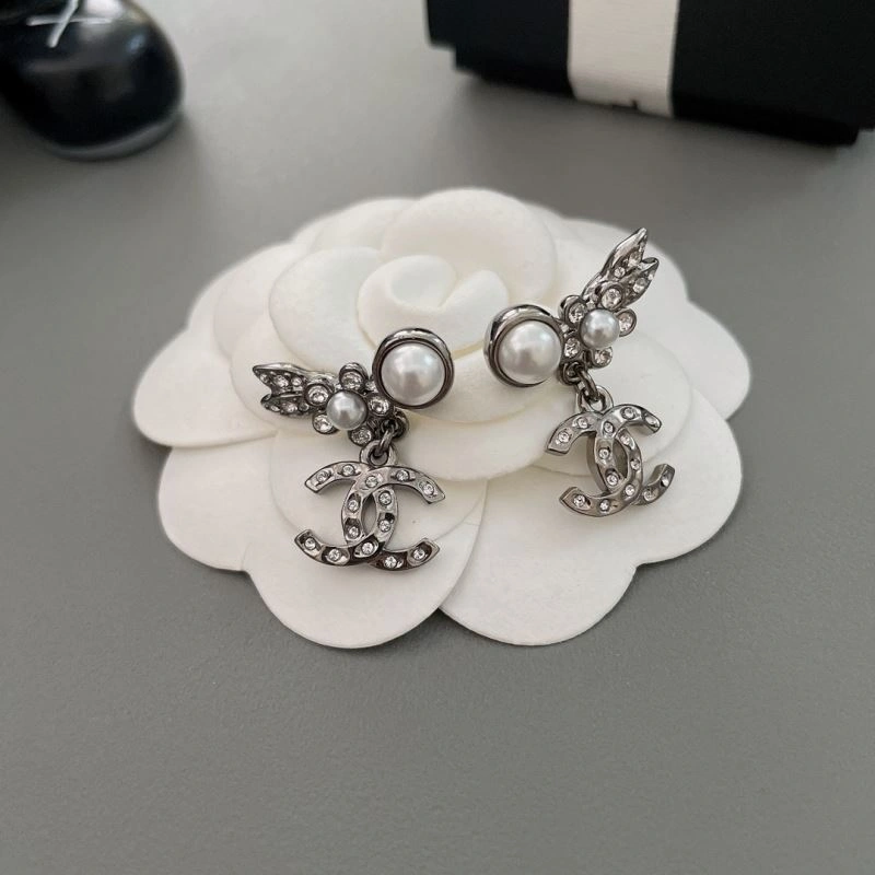 Chanel Earrings Unique 228751