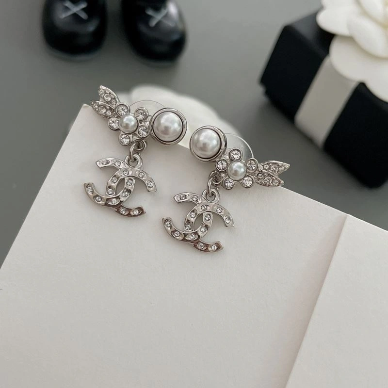 Chanel Earrings Unique 228751
