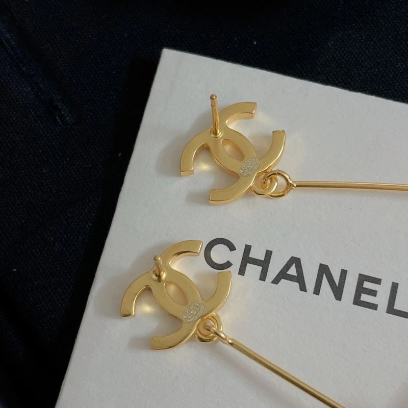 Chanel Earrings Supportive 228747