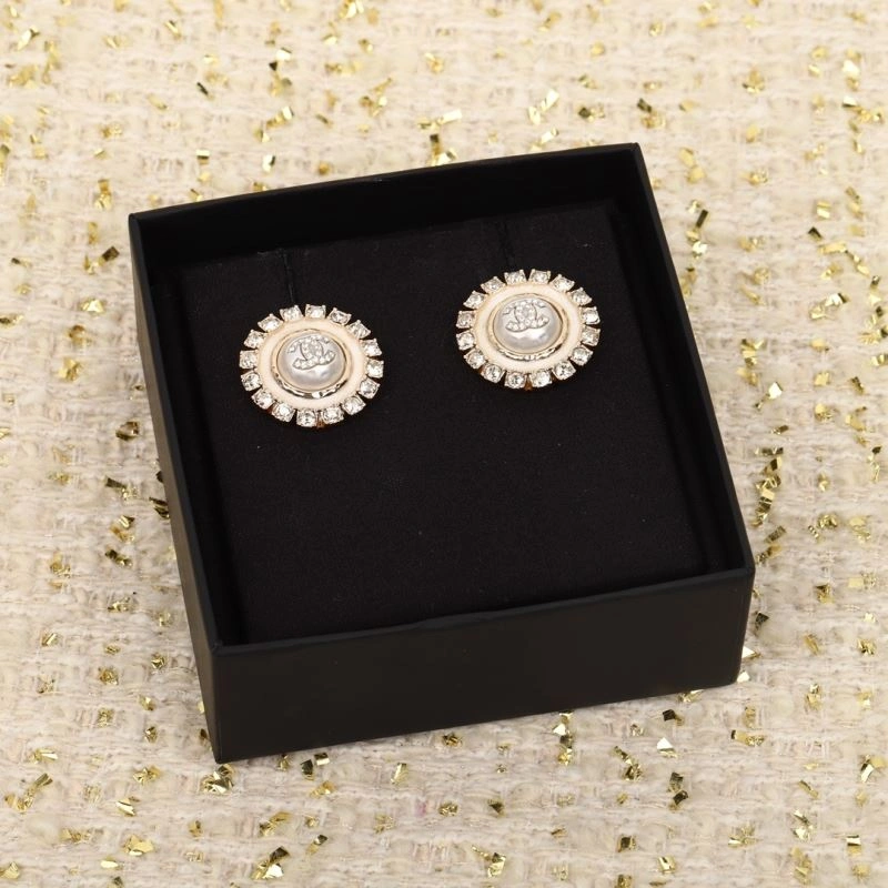 Chanel Earrings Stylish 228739