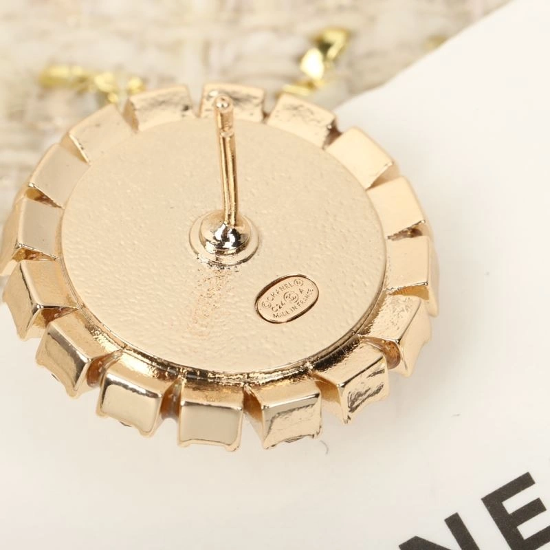 Chanel Earrings Stylish 228739