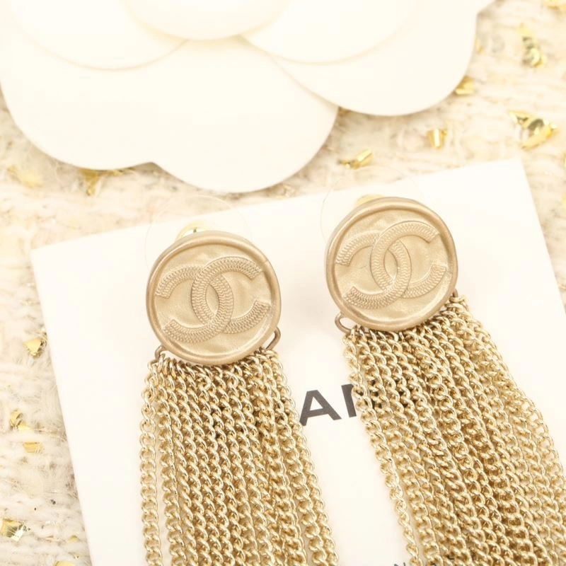 Reliable Chanel Earrings 228745