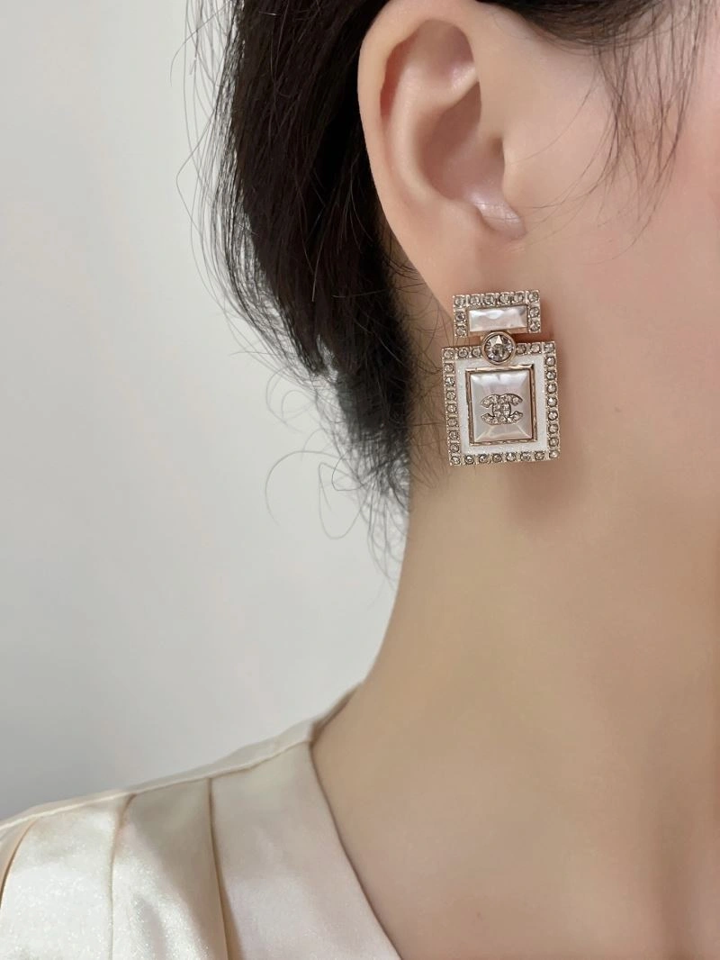 Chanel Earrings SunProtective 228730