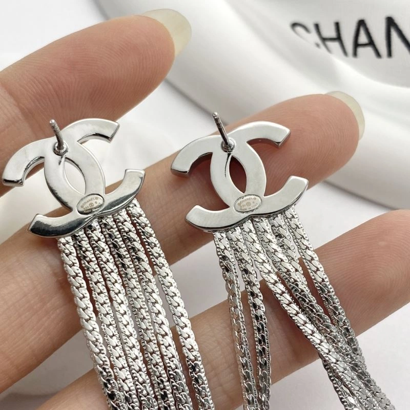 Chic Chanel Earrings 228749