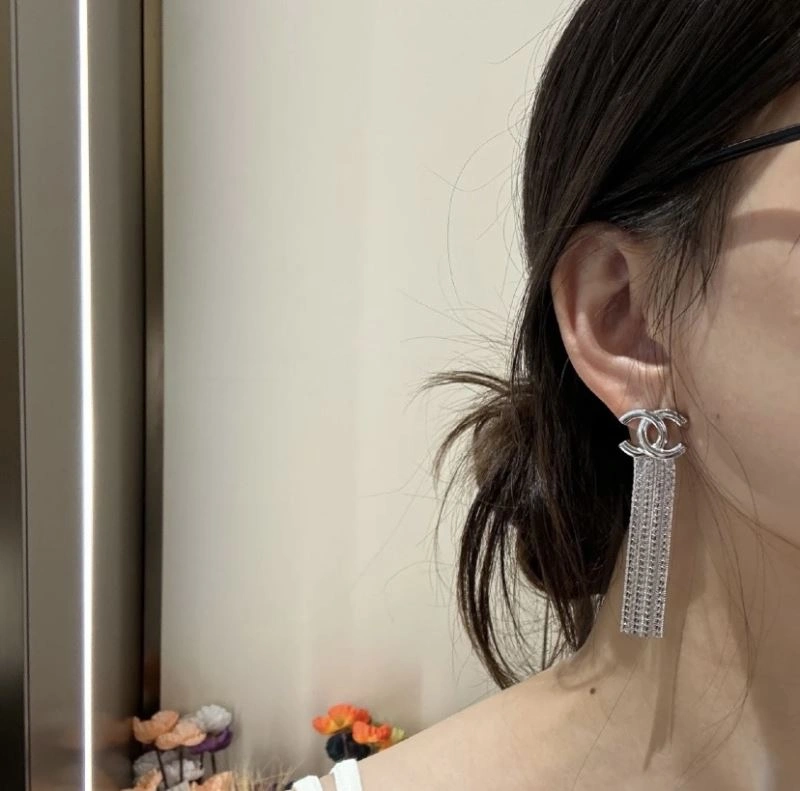Chic Chanel Earrings 228749