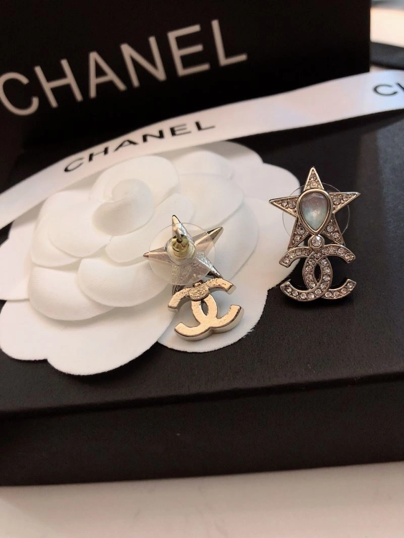 FashionForward Chanel Earrings 228735