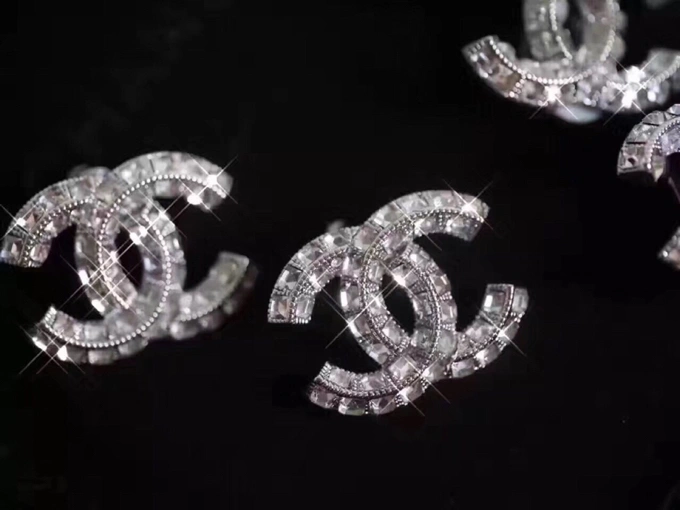 Chanel Earrings Durable 228732