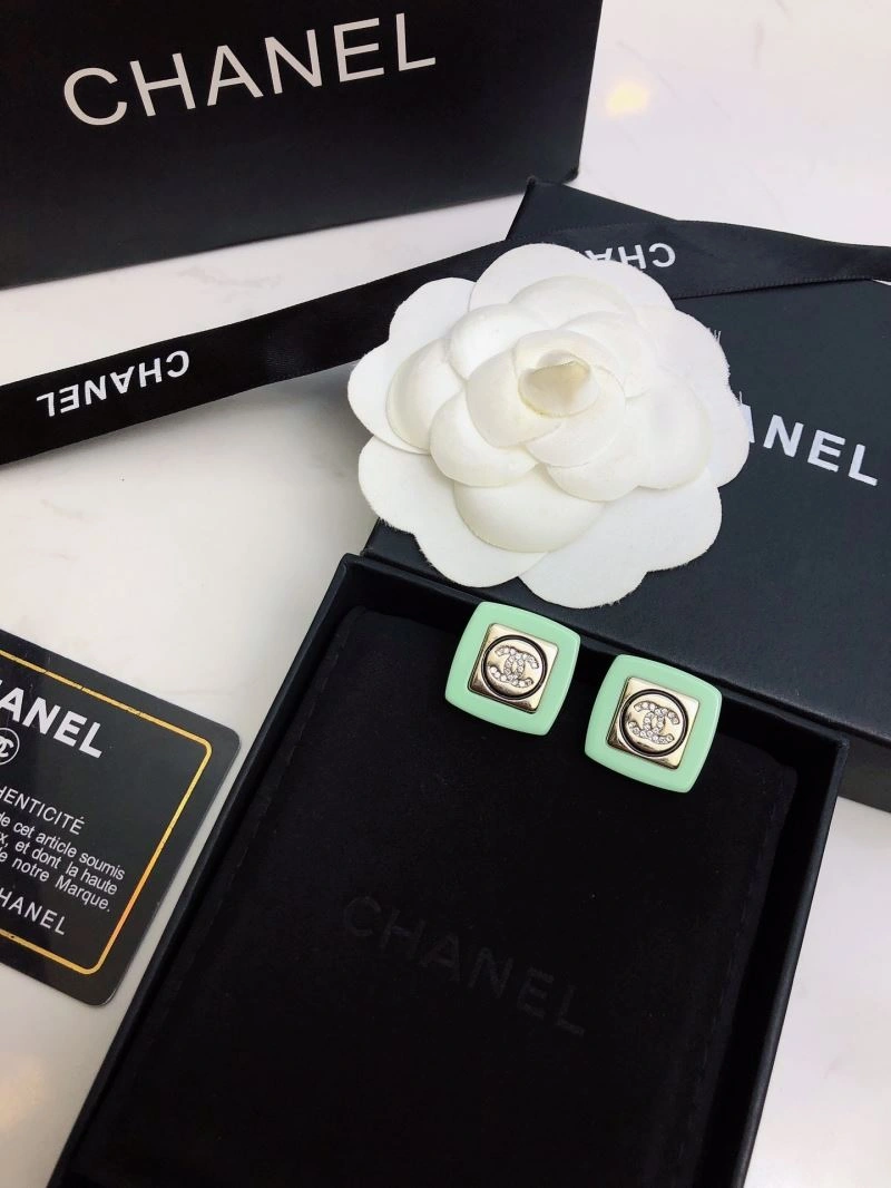 NewStyle Chanel Earrings 228746