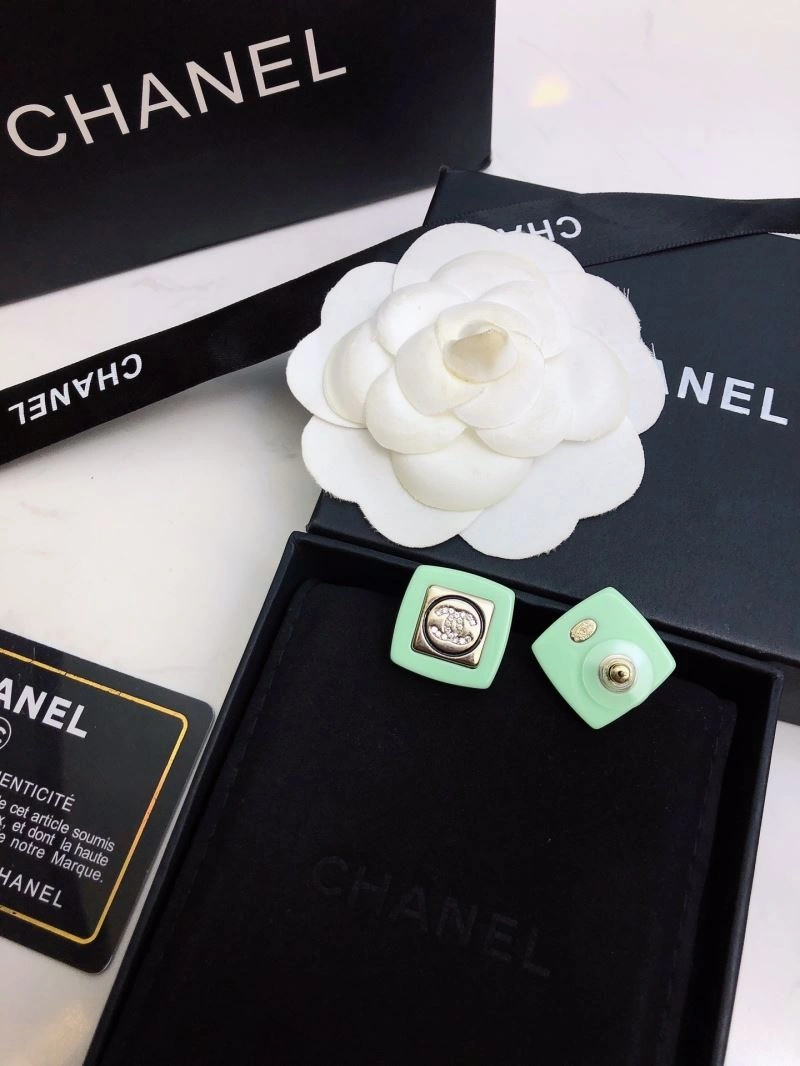NewStyle Chanel Earrings 228746