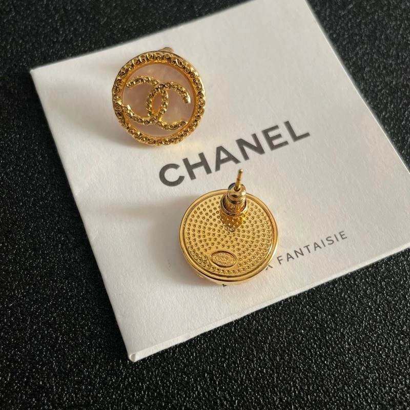 Chanel Earrings Snug 228773