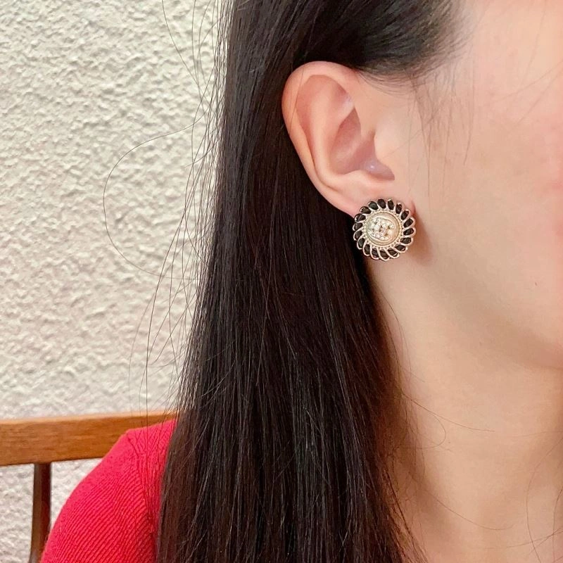 Chanel Earrings ModernLook 228740