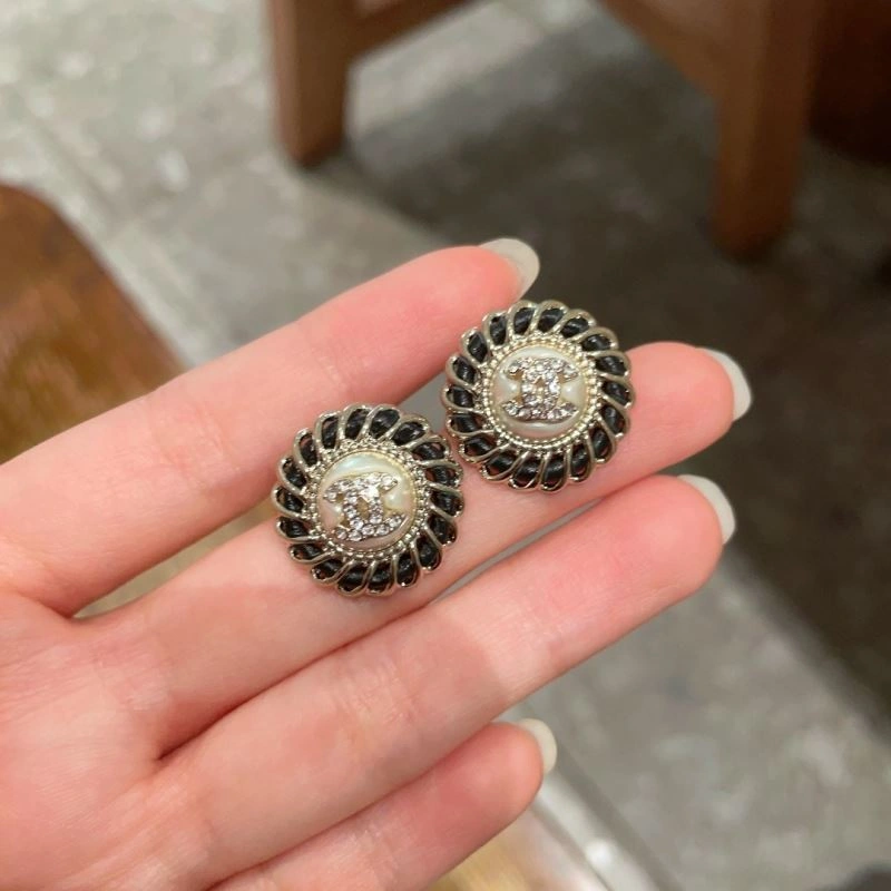 Chanel Earrings ModernLook 228740