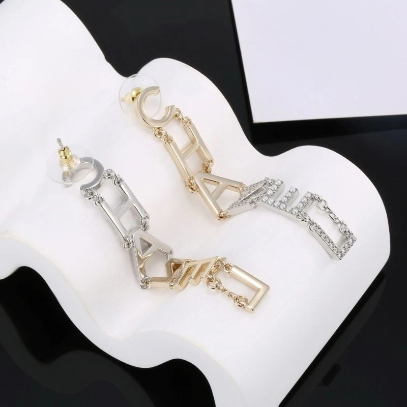 Minimalist Chanel Earrings 228724