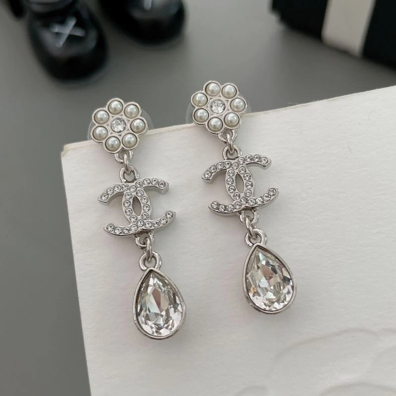 Chanel Earrings Casual 228717
