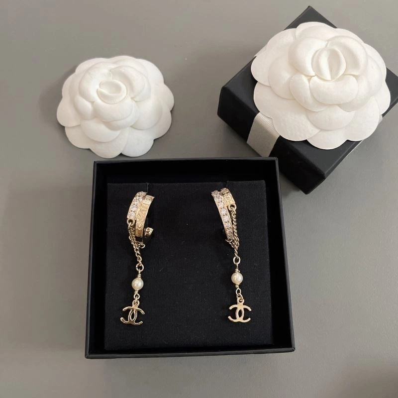 NewStyle Chanel Earrings 228763
