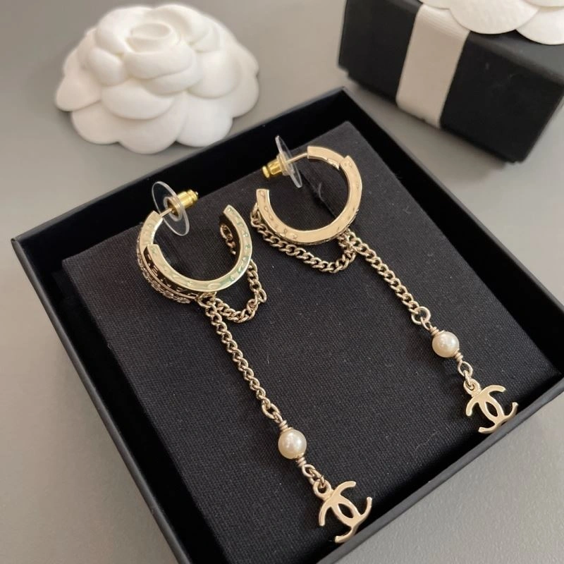 NewStyle Chanel Earrings 228763