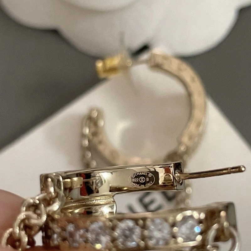 NewStyle Chanel Earrings 228763
