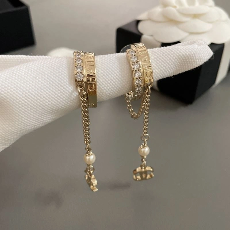 NewStyle Chanel Earrings 228763