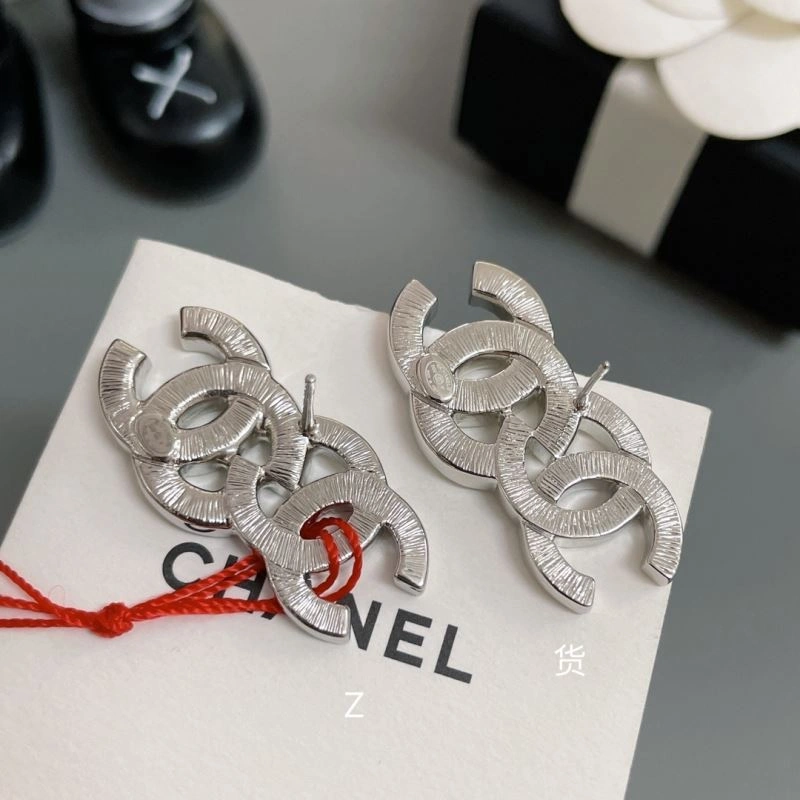 Chanel Earrings Minimalist 228759