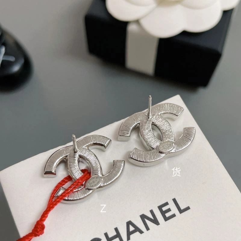 Chanel Earrings Minimalist 228759