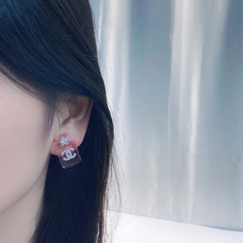 Chanel Earrings Effortless 228758