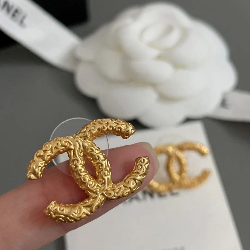 Versatile Chanel Earrings 228814