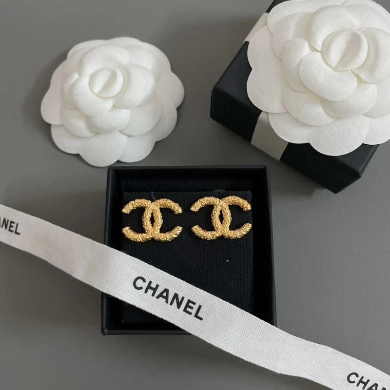 Versatile Chanel Earrings 228814