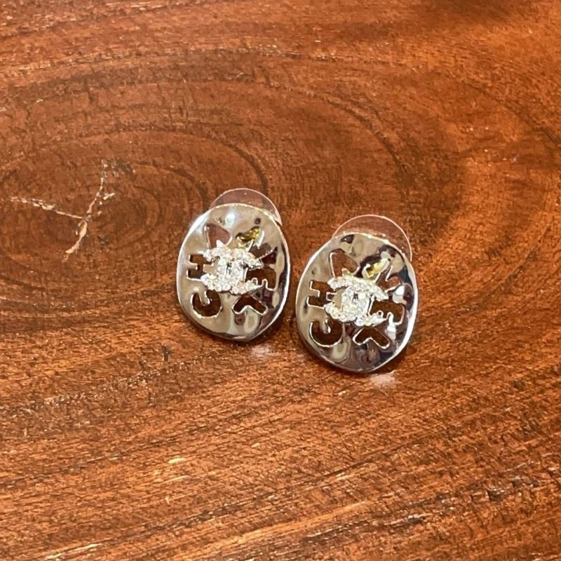 Sleek Chanel Earrings 228711