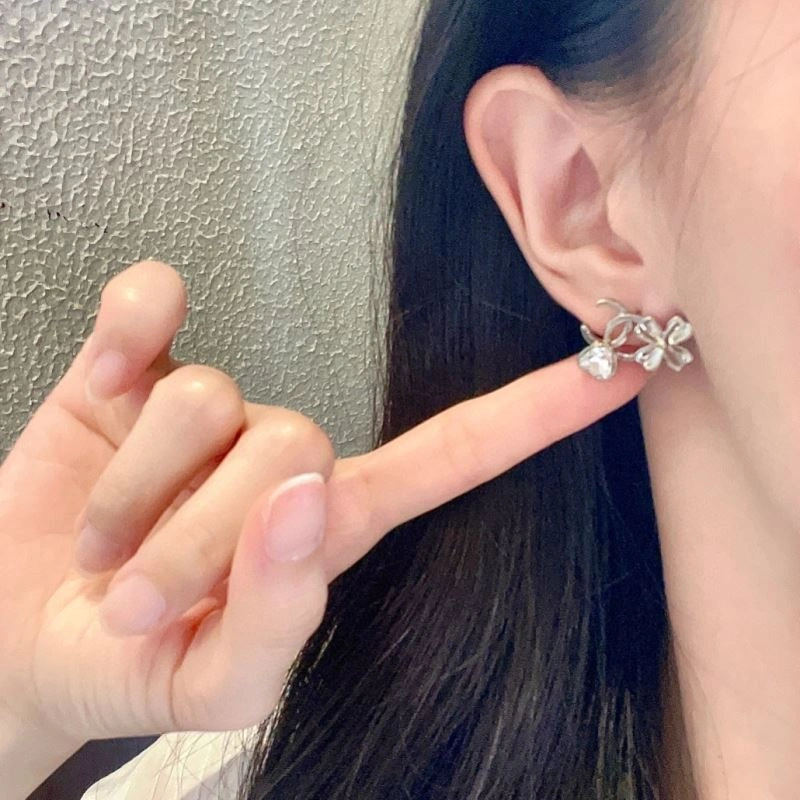 Premium Chanel Earrings 228721