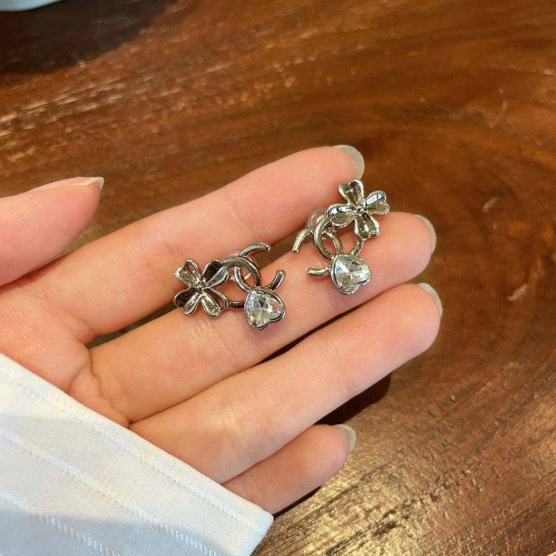 Premium Chanel Earrings 228721