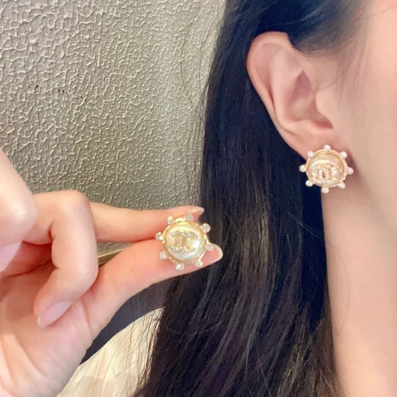 ModernLook Chanel Earrings 228722