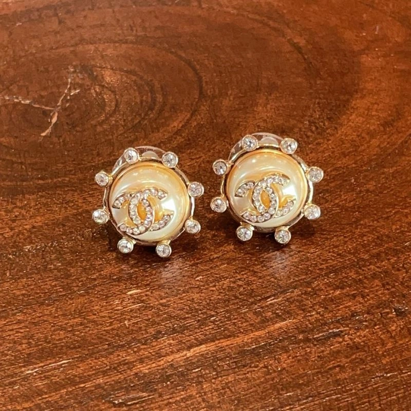 ModernLook Chanel Earrings 228722