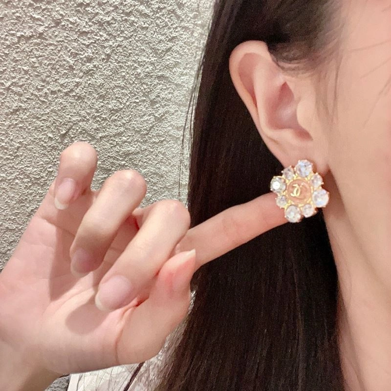 Chanel Earrings Trendy 228719
